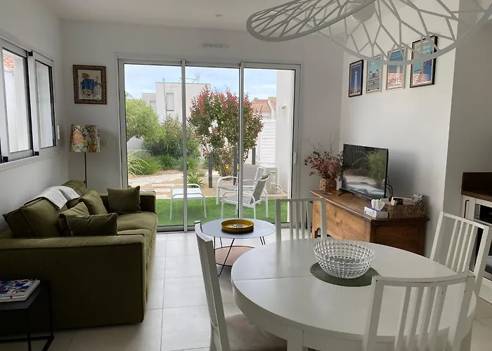 La Petite Maison Zone Coulee Verte Menant A L'ocean Saint-Gilles-Croix-de-Vie