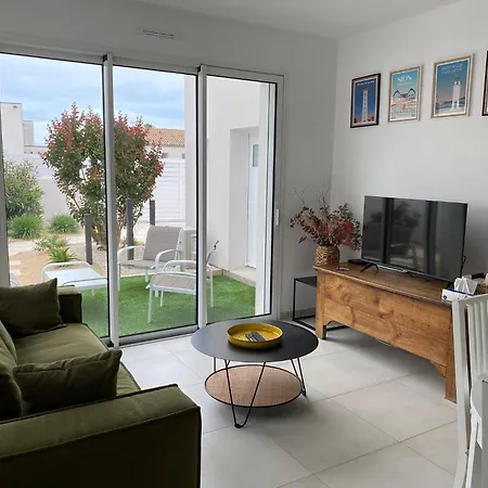 La Petite Maison Zone Coulee Verte Menant A L'ocean * Saint-Gilles-Croix-de-Vie