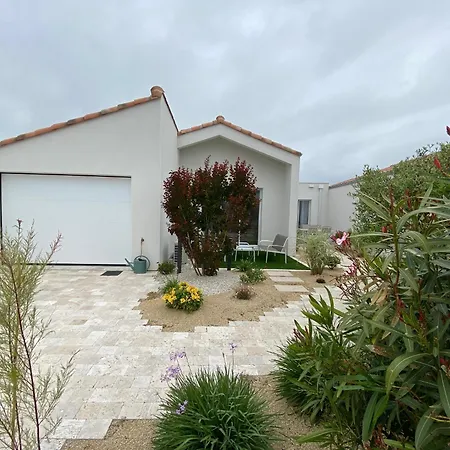 La Petite Maison Zone Coulee Verte Menant A L'ocean * Saint-Gilles-Croix-de-Vie
