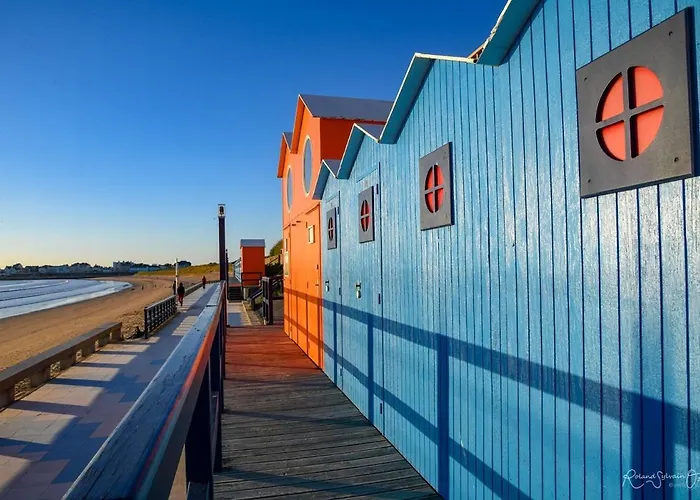 La Petite Maison Zone Coulee Verte Menant A L'ocean